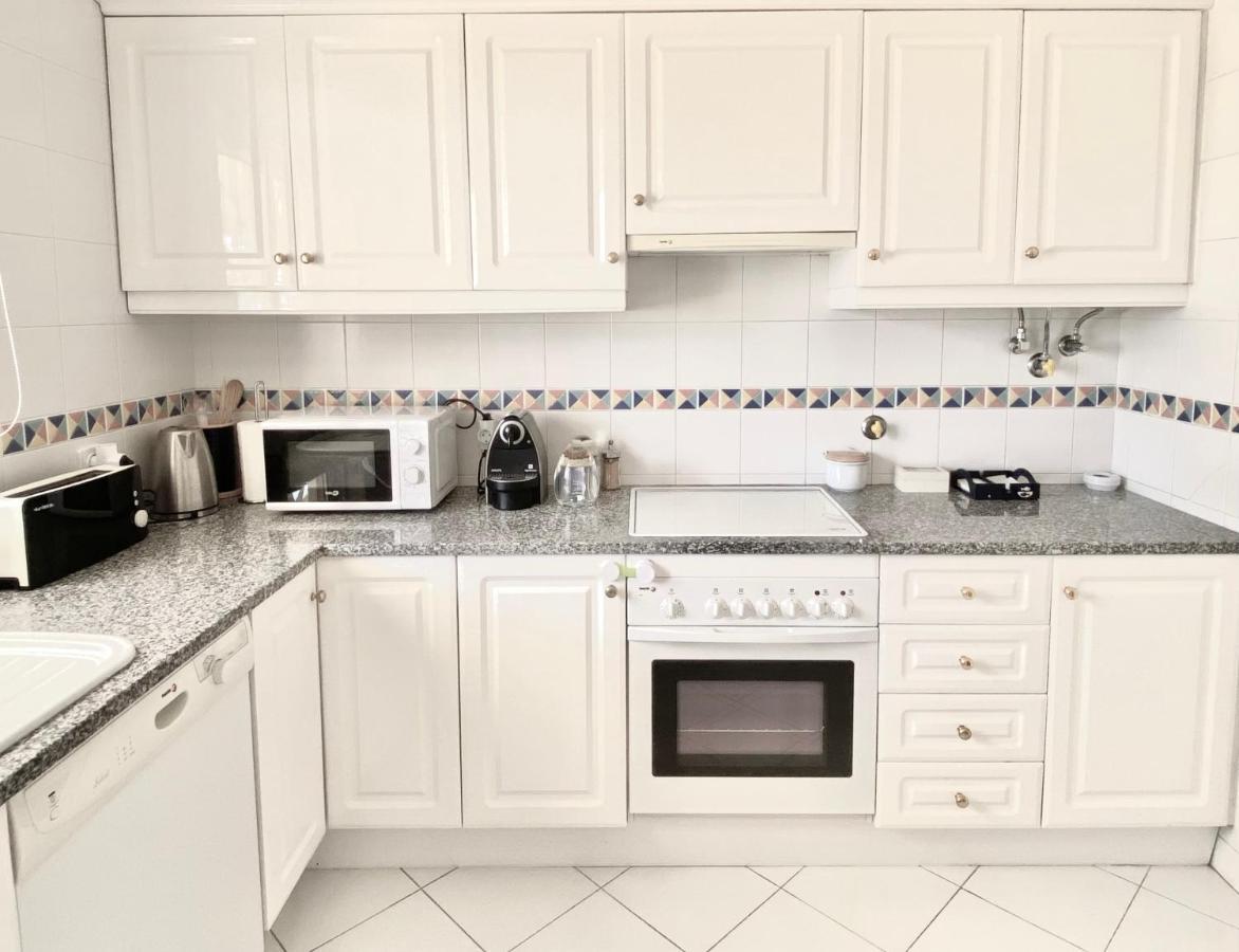 Vilamoura Central 2 Bedroom Apartment ภายนอก รูปภาพ